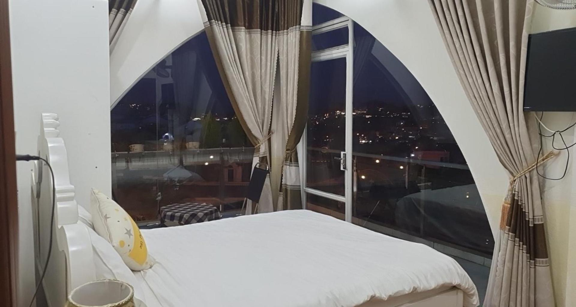 Da Lat Lucina Boutique Hotel מראה חיצוני תמונה